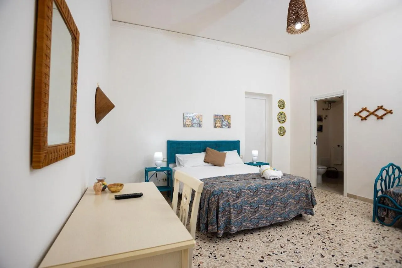 Affittacamere Hotel Salutamu Locogrande